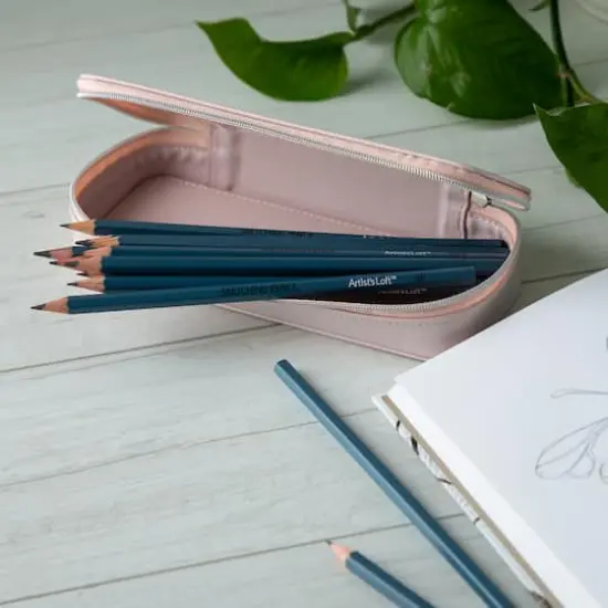 Sketching Pencil 12 Piece Set by Artist's Loft&trade; {3}
