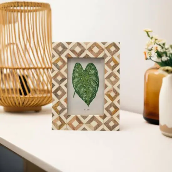 Hello Honey&reg; Brown & Ivory Patterned Wood 4" x 6" Photo Frame {1}
