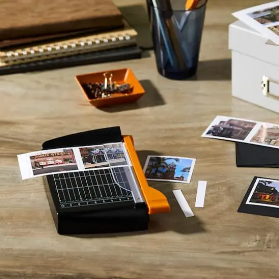 Fiskars&reg; Bypass Trimmer {5}