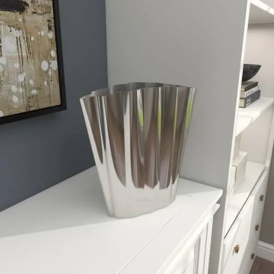 15" Silver Stainless Steel Vase with Zig Zag Edging {10}