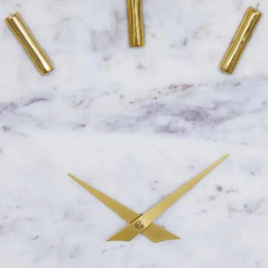 CosmoLiving by Cosmopolitan White Marble Contemporary Wall Clock, 15" x 15" x 1" {4}