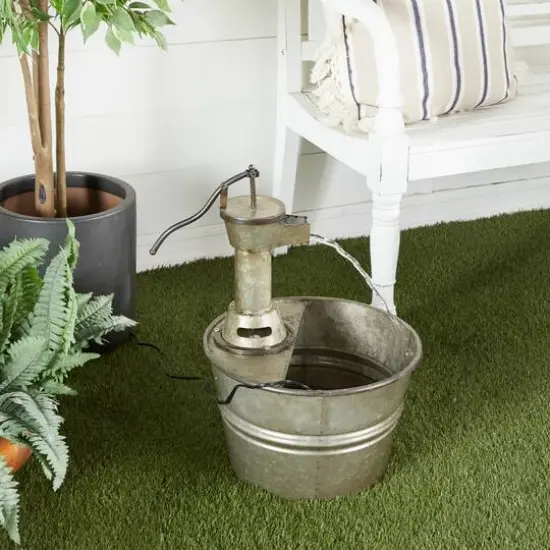 Grey Iron Farmhouse Fountain, 18" x 15" x 17" {11}