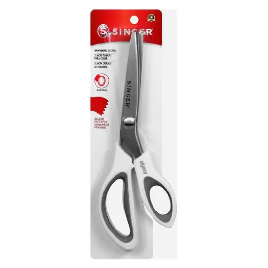 SINGER&reg; 9" Pinking Shears with Zigzag Pattern {4}