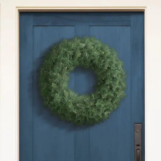 24" Round Valley Pine Wreath {4}