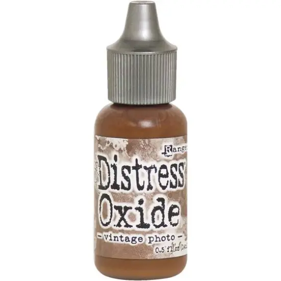 Tim Holtz Distress&reg; Oxide&reg; Reinker Vintage Photo {1}