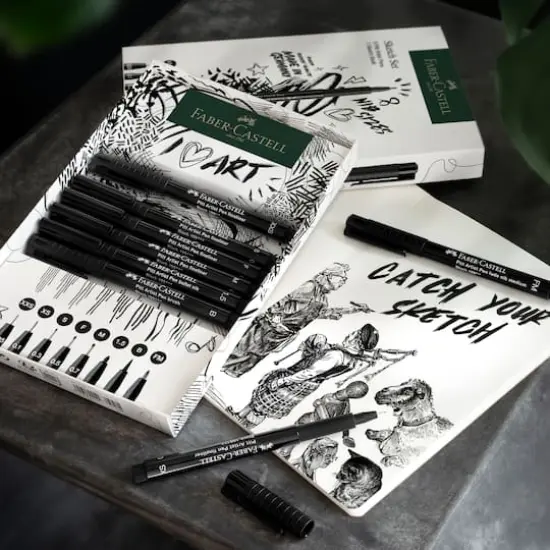 Faber-Castell Pitt Artist Pen & Notebook Set {4}