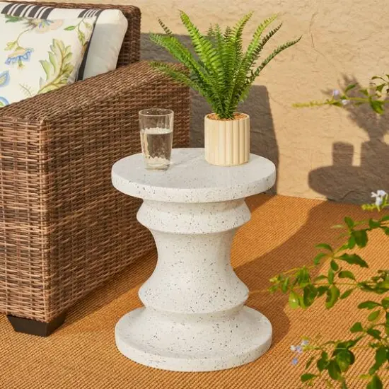 Glitzhome&reg; 18" Multifunctional Chess Garden Stool White {3}