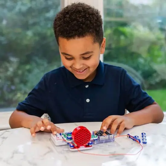 Elenco&reg; Snap Circuits&reg; Snap FM Radio&reg; Kit {4}