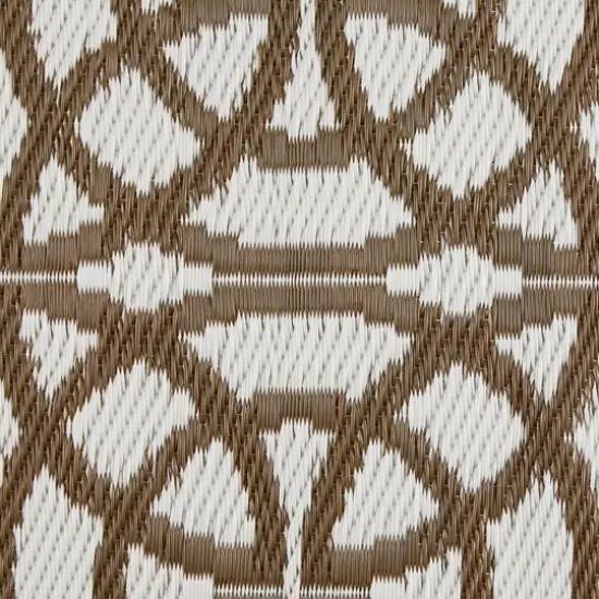 DII&reg; Dark Brown Infinity Circle Outdoor Rug, 4ft. x 6ft. {6}