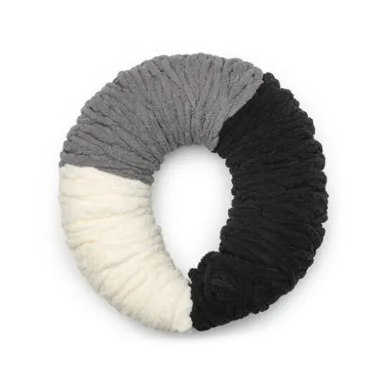 Bernat&reg; Blanket O'Go&trade; Yarn Monochrome {4}