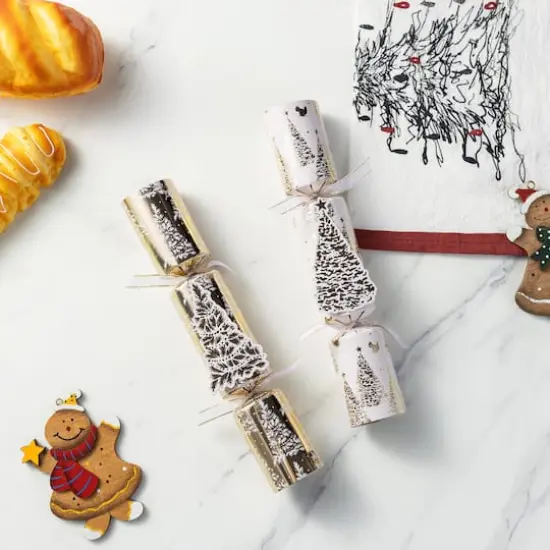 Glitzhome® 12PK 1.5"D x 10"H Christmas Tree Party Crackers with Gift Contents {4}