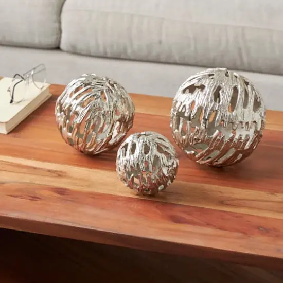Aluminum Metallic Abstract Cutout Orbs Set Silver {3}