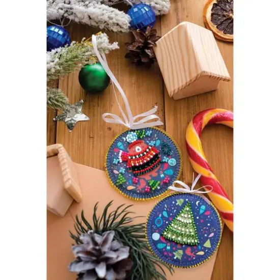Abris Art Holiday of Bear Bead Embroidery Decoration Kit {1}