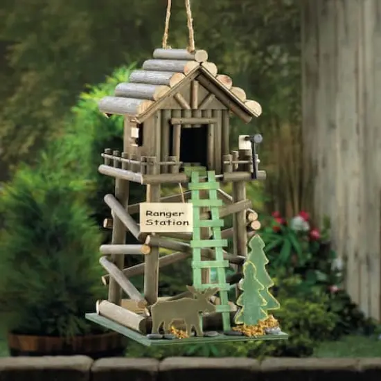 13.5'' Ranger Station Birdhouse {5}