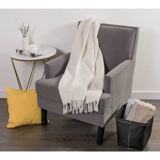 DII&reg; White Hexagon Throw {6}