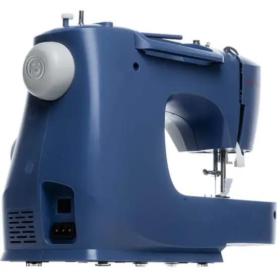 SINGER Making the Cut Sewing Machine {4}