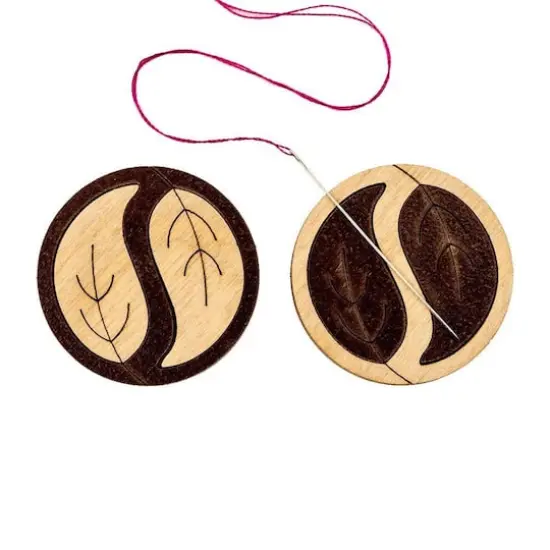 Wonderland Crafts Leaves Double-Sided Magnetic Needle Holder {1}