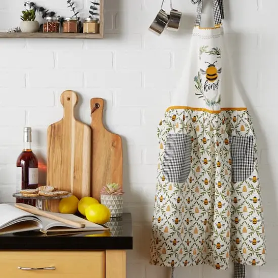 DII&reg; Bee Kind Apron with Pocket {10}