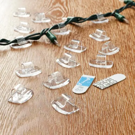 3M Command&trade; Outdoor Light Clips, Clear {3}