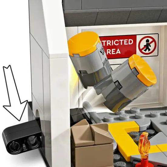 LEGO&reg; Marvel Captain America: Civil War Action Battle Buildable Playset 76314 {6}