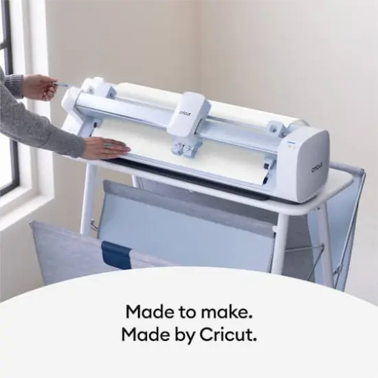 Cricut&reg; Smart Iron-On&trade; Glitter, 25" x 5ft. White {6}