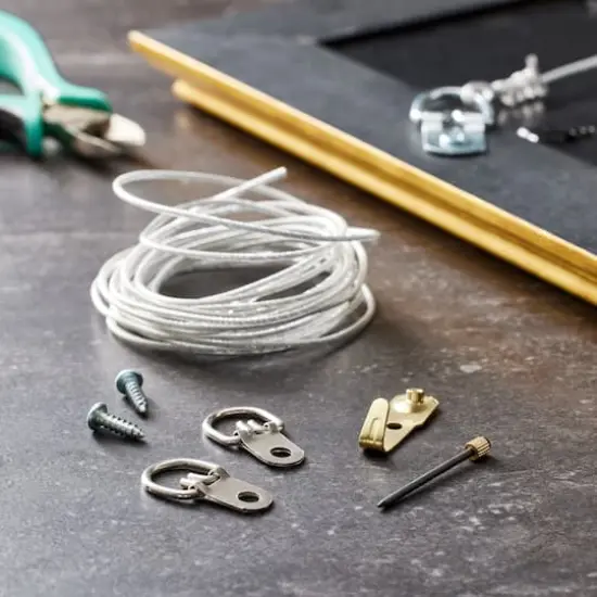 Professional Hanging Kit {3}