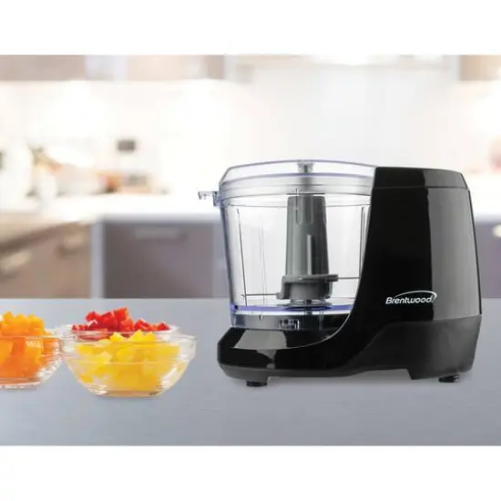 Brentwood Black 1.5 Cup Mini Food Chopper {8}