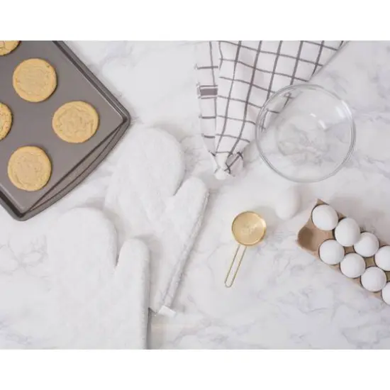 DII&reg; Terry Oven Mitts, 2ct. White {5}