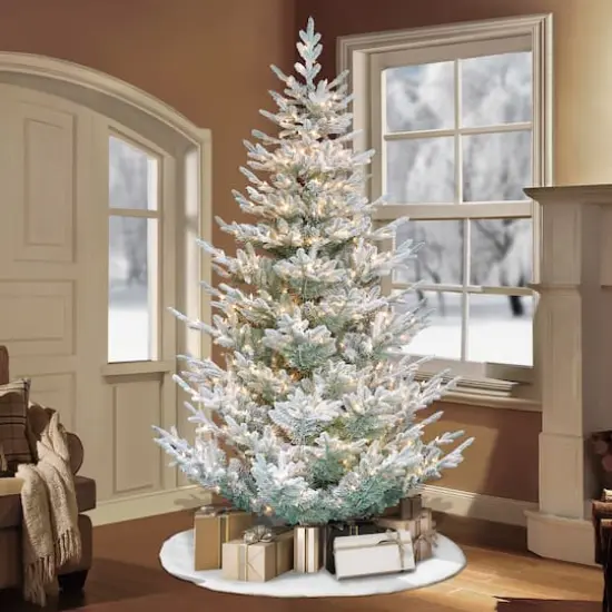 7.5ft. Pre-Lit Flocked Hillside Spruce Artificial Christmas Tree, Clear Lights {4}