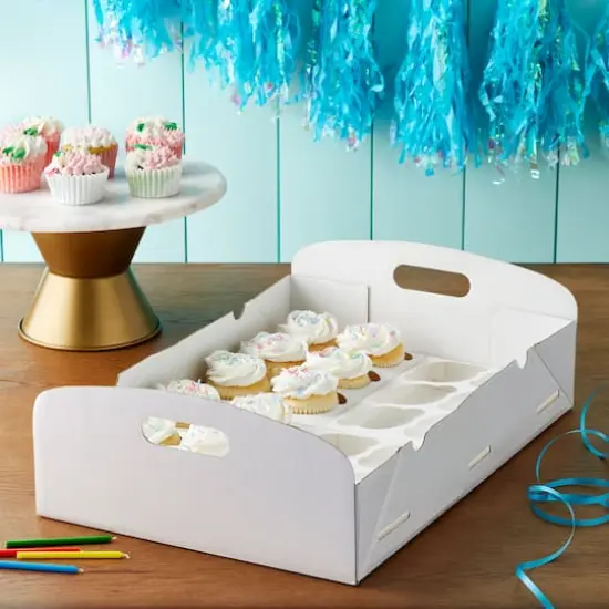 Cupcake Treat Box by Celebrate It&reg; {7}