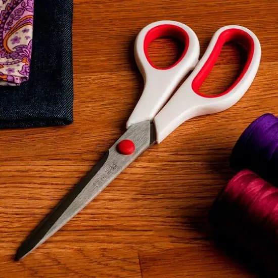 SINGER&reg; 8.5" Bent Fabric Scissors {7}