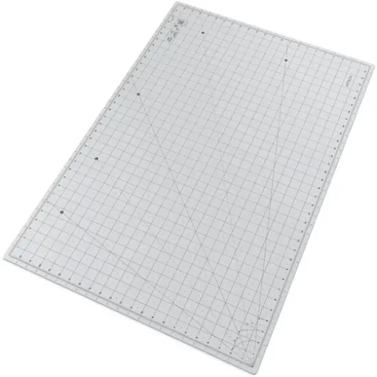 Arteza&reg; 24" x 36" Self Healing Rotary Cutting Mat {3}