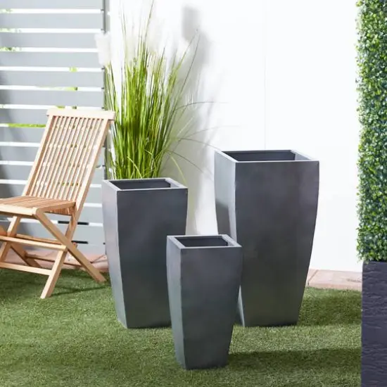 Gray Metal Modern Planter Set {6}