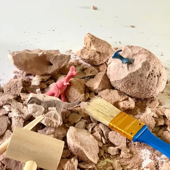 ArtSkills&reg; Dinosaur Eggs Excavation Dig Kit {7}