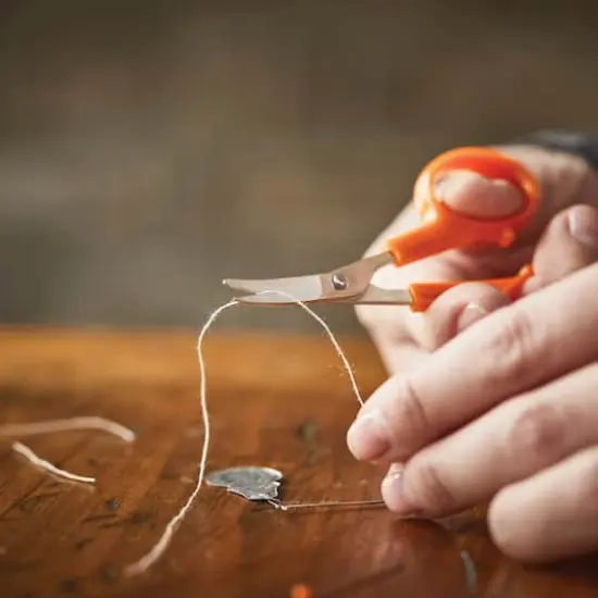 Fiskars&reg; No.4 Curved Detail Scissors {3}