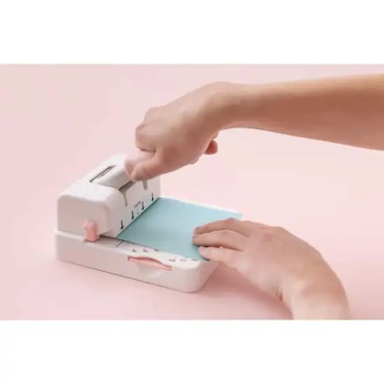 We R Memory Keepers&reg; Disc Cinch Book Binding Tool {5}