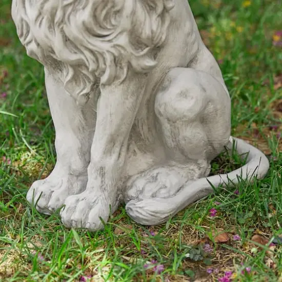 Glitzhome&reg; 20.75" MGO White Guardian Lion Sitting Statue {8}