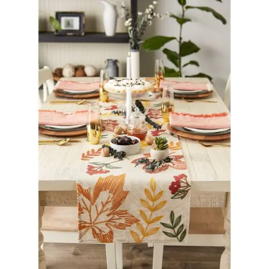 DII&reg; 108" Scattered Leaves Table Runner {4}