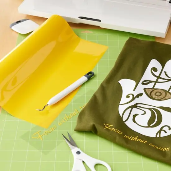 Siser&reg; Easyweed&reg; Heat Transfer Vinyl Mega Roll Yellow {3}