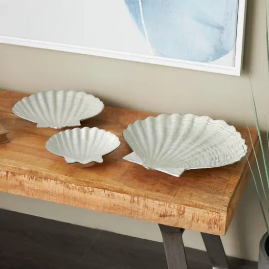 White Shell Metal Bowl Set {3}