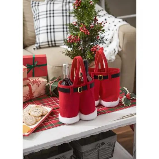 DII&reg; Santa Pants Bottle Tote Set {9}