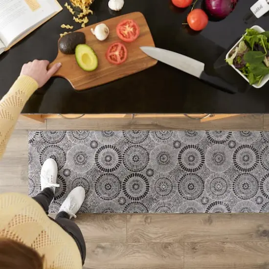 Black Kaleidoscope Tufted Mat {6}