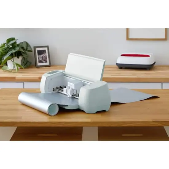 Cricut&reg; Permanent Smart Vinyl&trade; Matte Metallic 12ft. Value Roll Silver {6}