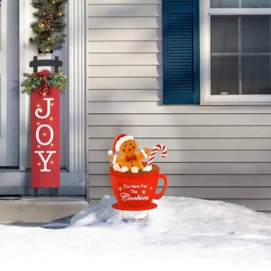 Glitzhome&reg; 30.25" Metal Gingerbread Man in Coffee Mug Yard Stake {5}