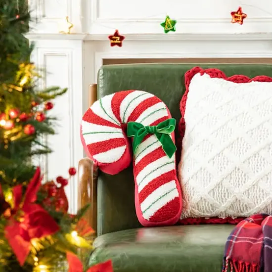 Glitzhome&reg; 15.75" Hooked Christmas Candy Cane Pillow {4}