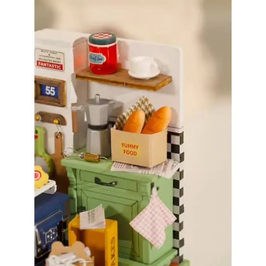 Rolife&reg; Afternoon Baking Time DIY Miniature Kit {6}