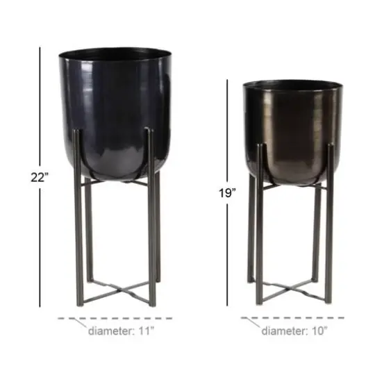CosmoLiving by Cosmopolitan Black Metal Glam Planter Set {4}