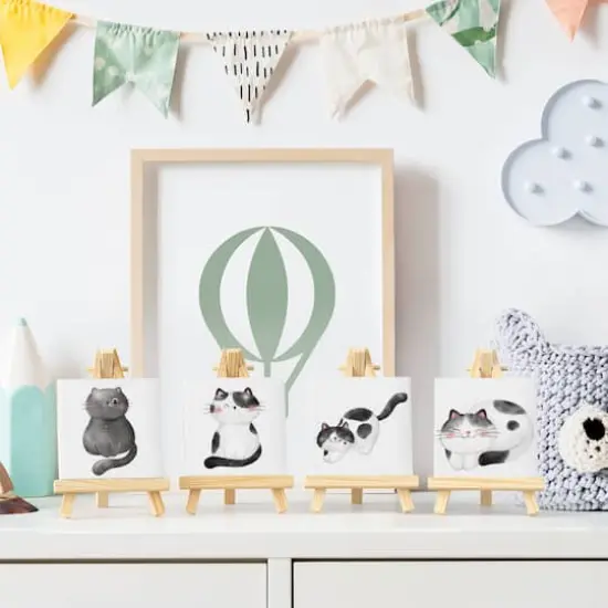 Arteza&reg; 4" x 4" Mini Canvases with Easels, 14ct. {6}