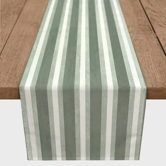 Stripes Indoor/Outdoor Table Runner Green {3}