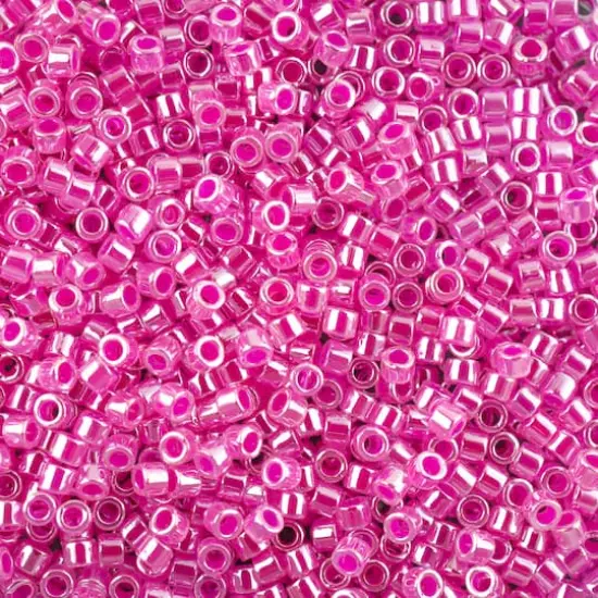 John Bead 11/0 Miyuki Delica Glass Seed Beads, 5g Fuchsia Crystal Ceylon Line Dyed {1}